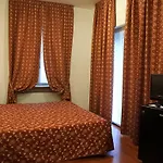 Gorizia Inn Pensión 4*
